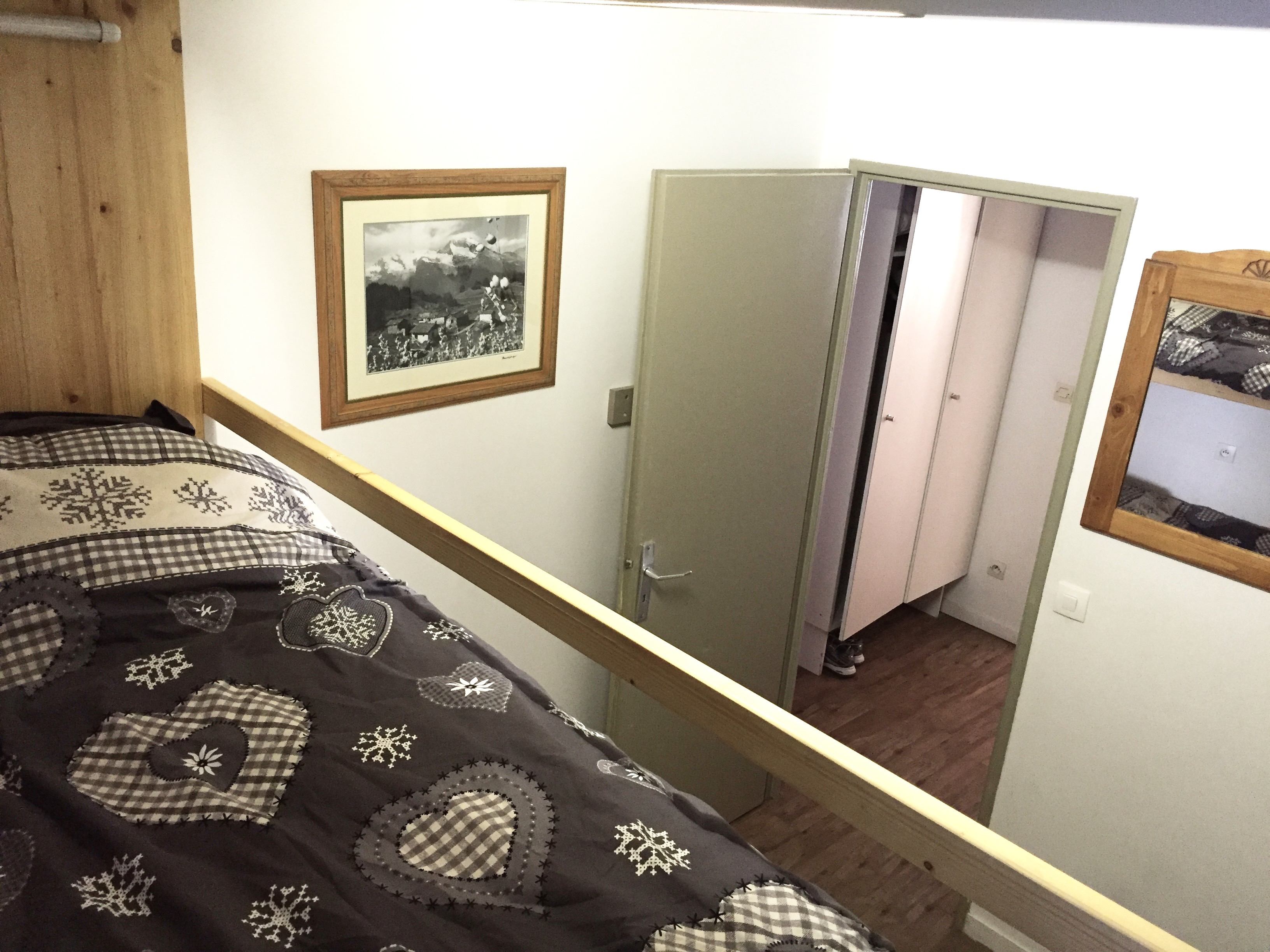 Chambre 1 vue du lit haut